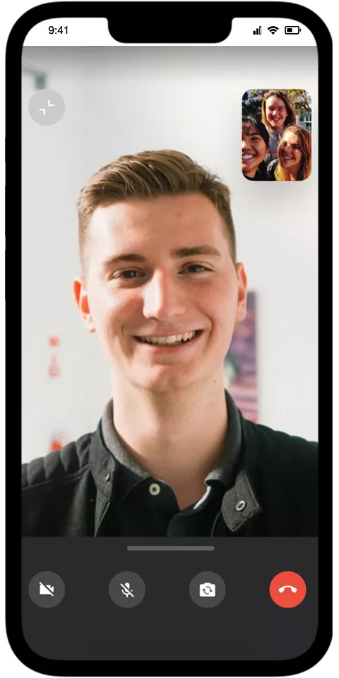 CometChat mobile view 1